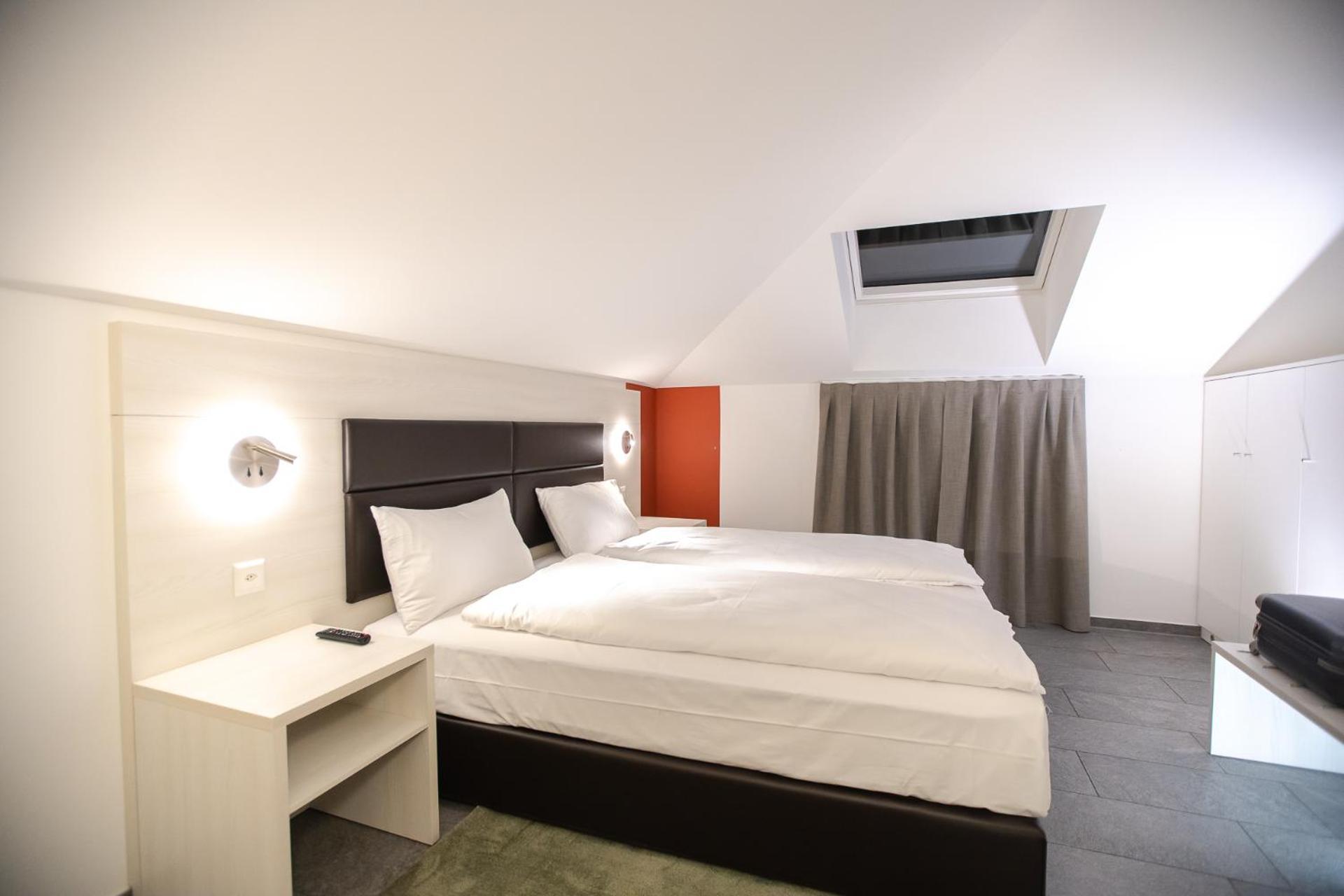 Miralago Locarno Easy Rooms Muralto Exteriör bild