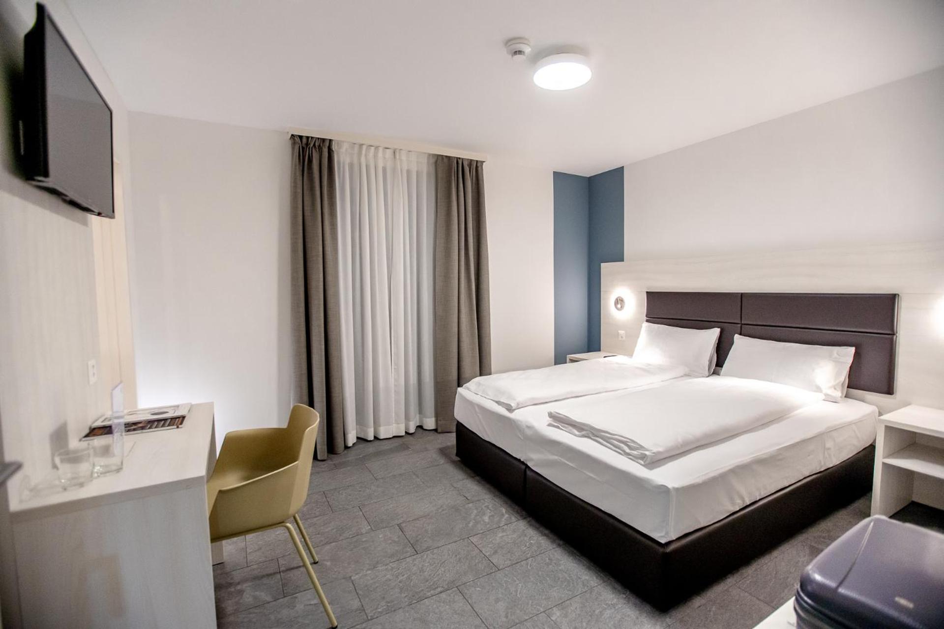 Miralago Locarno Easy Rooms Muralto Exteriör bild