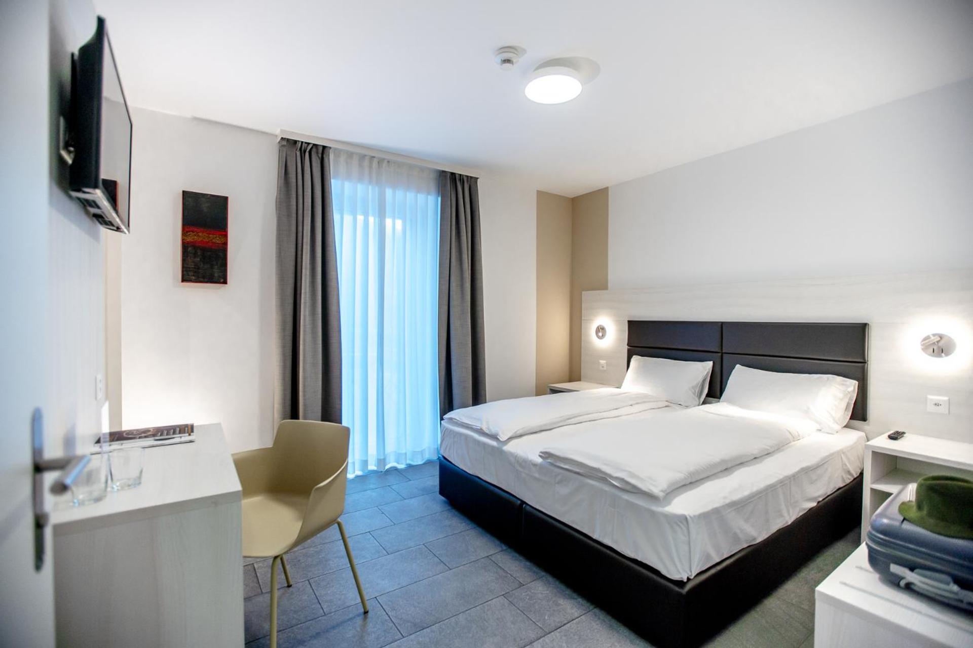 Miralago Locarno Easy Rooms Muralto Exteriör bild